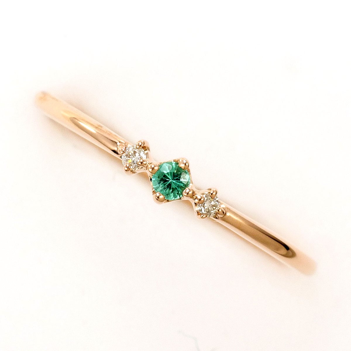 K10 10金 PG ピンクゴールド リング・指輪 9号 エメラルド 0.03 ct ダイヤモンド 0.02 ct 総重量約0.9g 中古