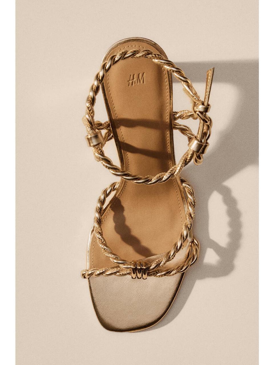H&M ストラップヒールサンダルゴールドカラー 1333021002