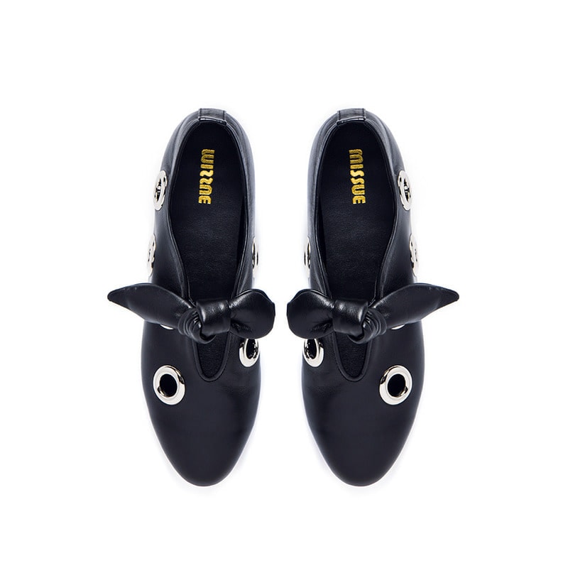 リボンポイントフラットシューズ[ブラックアイレット]