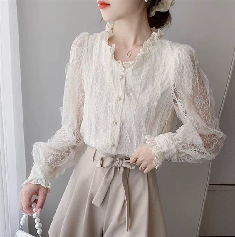 トップス シャツ 白シャツ 白トップス ミドル丈 長袖 ボリューム袖 袖透け感 スタンドカラー ストレート レース 刺繍 シフォン ボタン かわいい 大人可愛い きれいめ 上品 おしゃれ お洒落 メン