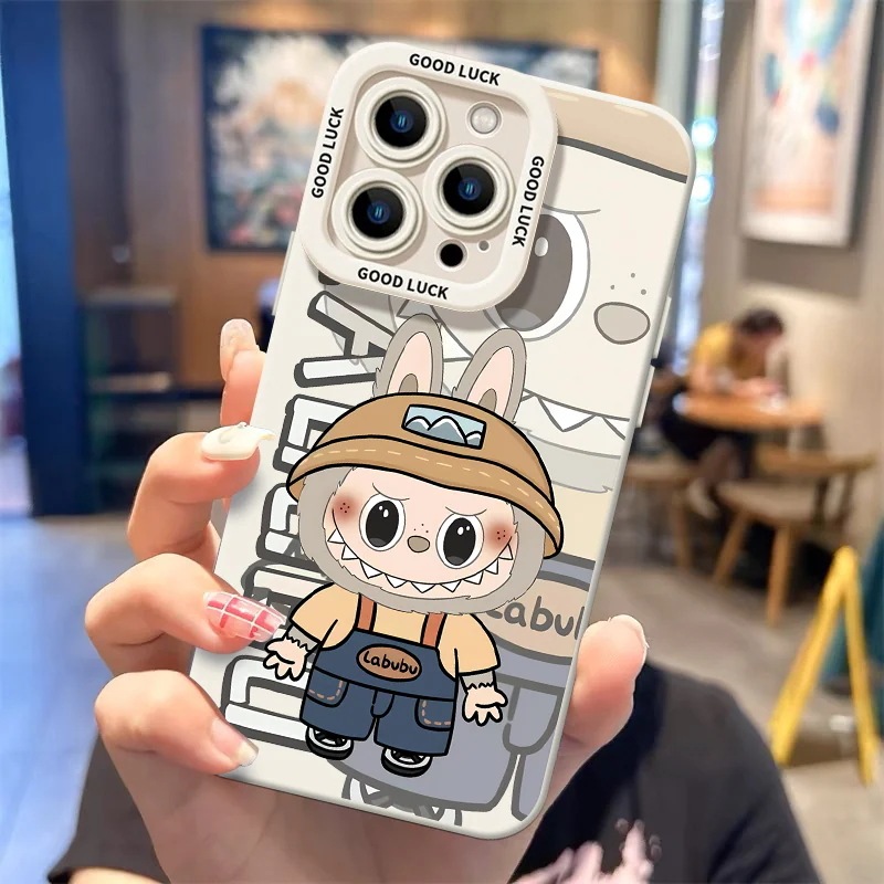 iphone16ケース 雪だるまラブブ LABUBU ストラップ付き iphone15pro