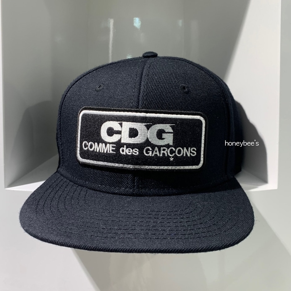 国内発送 / 正規店買付 【COMME des GARCONS】 CDG ブラック ロゴ キャップ