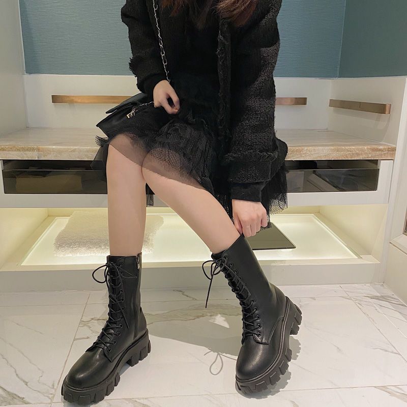 ブーツ 旬な履きこなしショートブーツ ロングブーツが復活 スタイルアップヒールパンプス 厚底シューズ ヒールパンプス モカシン スタイルアップ811