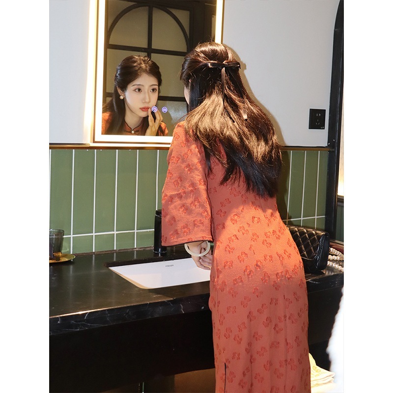 ワンピースドレスドレス2025秋と冬のヤングバックスタイルのエレガントな気質