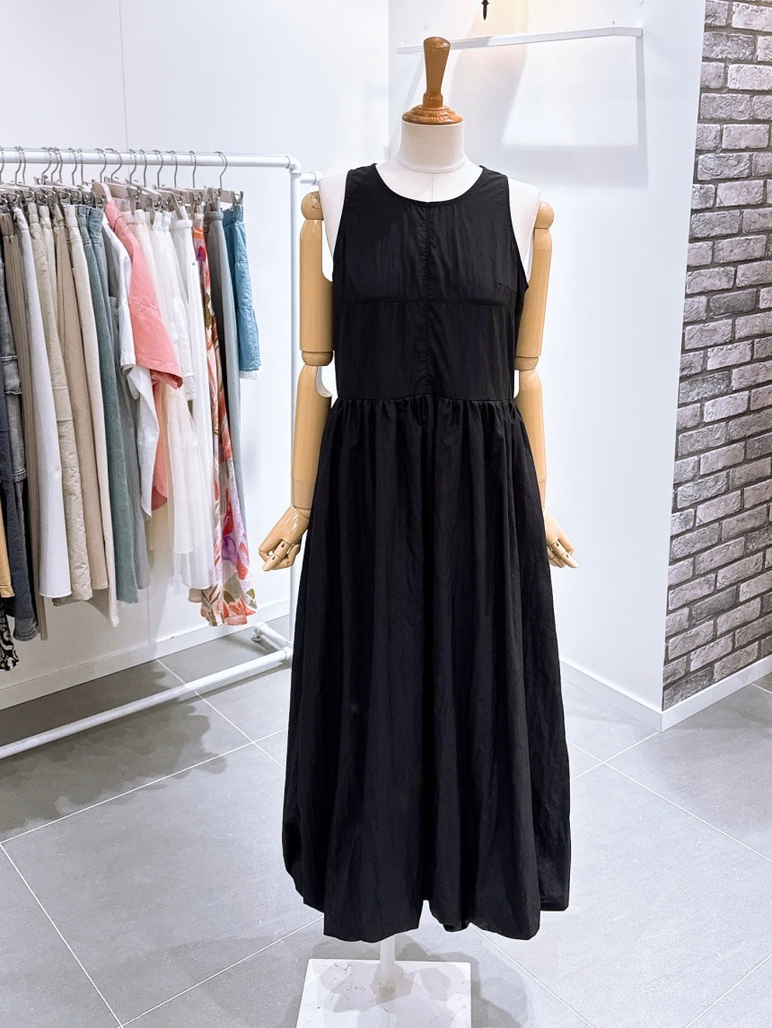 LECCOVE 袖なし バルーン ロング ワンピース 8,424円