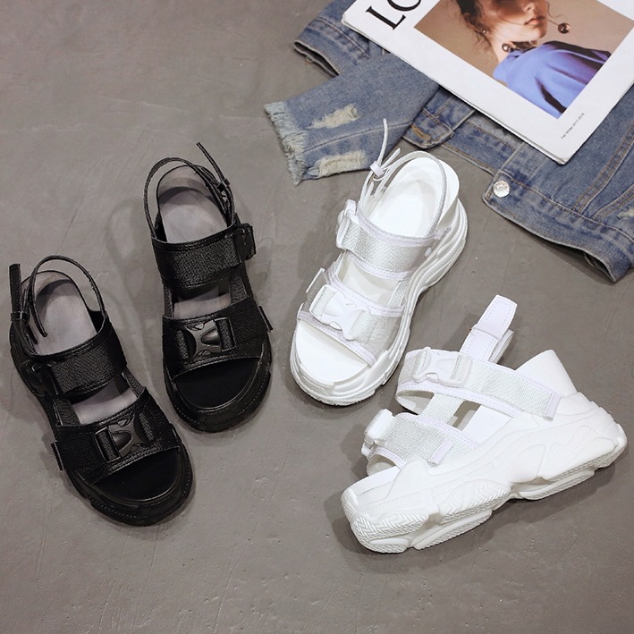 シューズ 靴 くつ クツ サンダル スポサン スポーツサンダル レディースシューズ 厚底サンダル 厚底 痛くない 歩きやすい 履きやすい 走れる 疲れにくい カジュアル お洒落 かっこいい