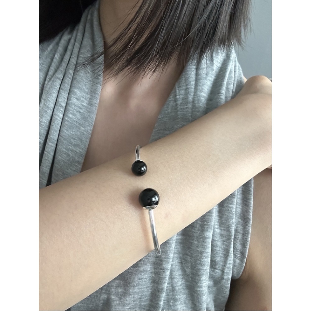 MOSXE [925シルバー] ツーボールオニキスバングル