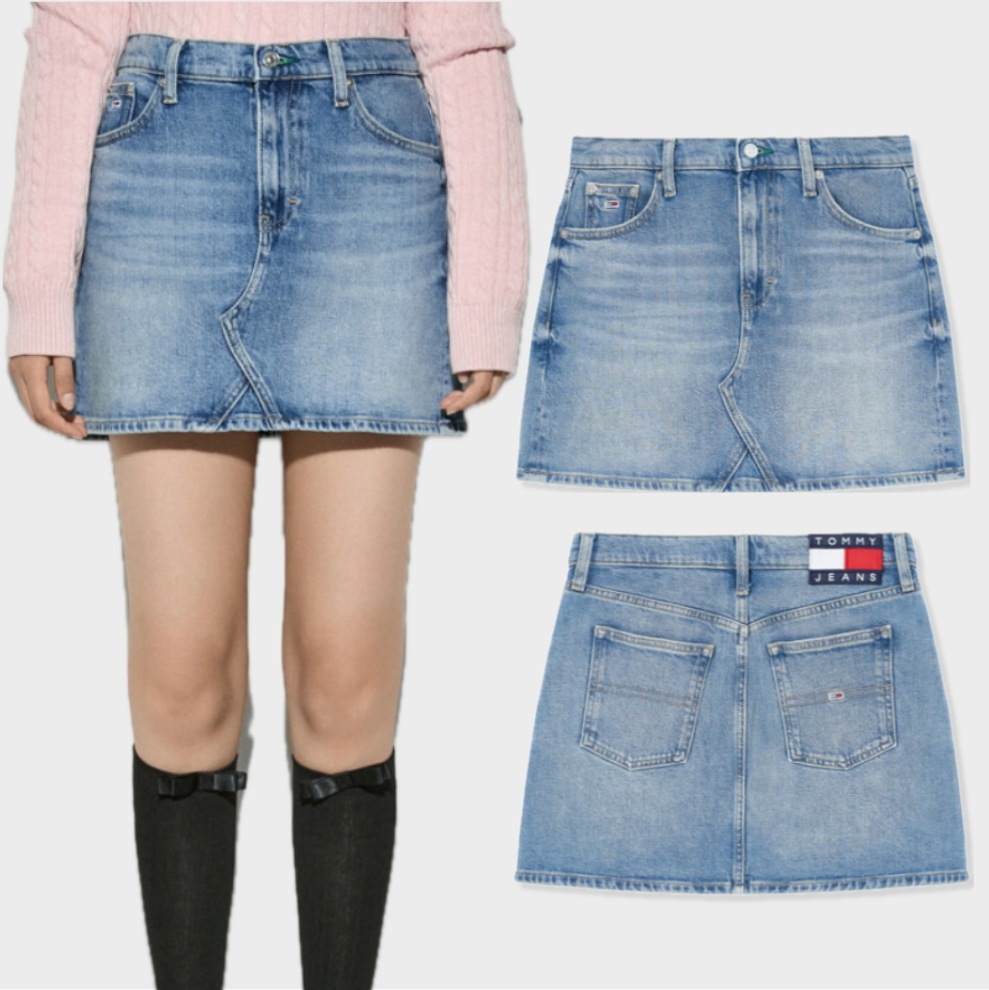 ITZY Mid-Rise Mini Skirt