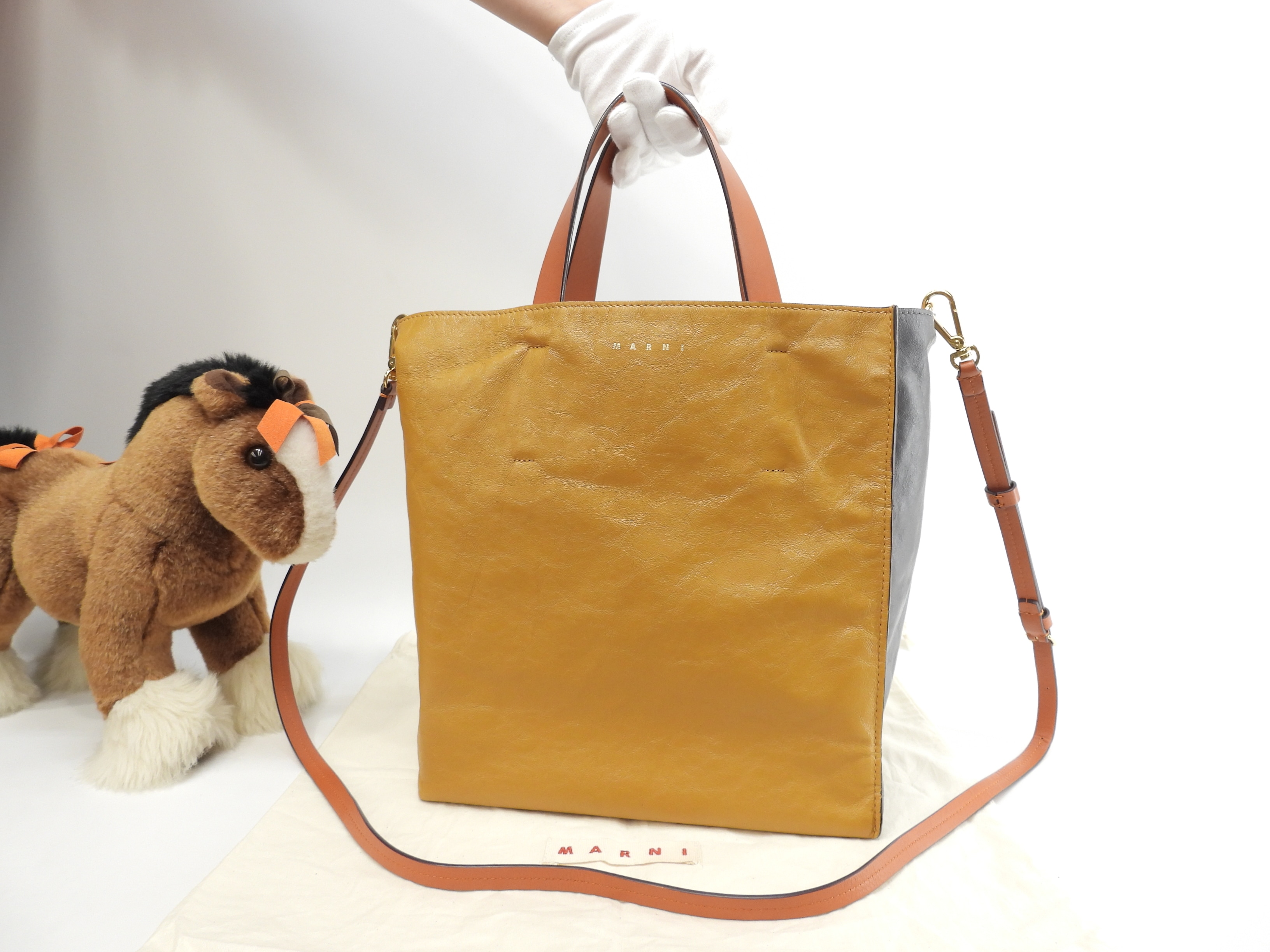 s付トートバッグ MuseoSoftスモール レザー/からし灰 美品@ 1