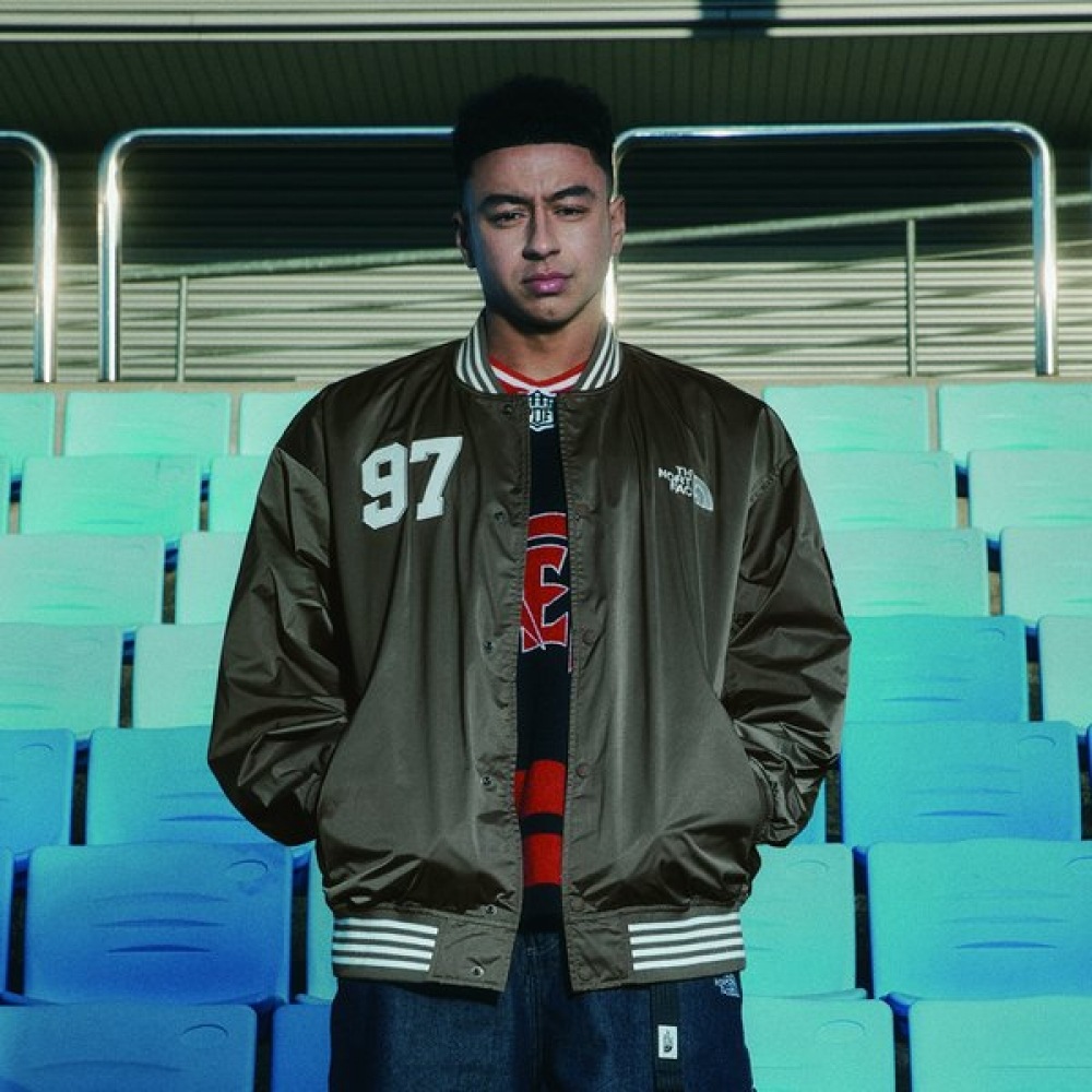 [ノースフェイス公式] NJ3BR03Kホワイトレーベルスポーティーボンバージャケット_ベージュブラウン