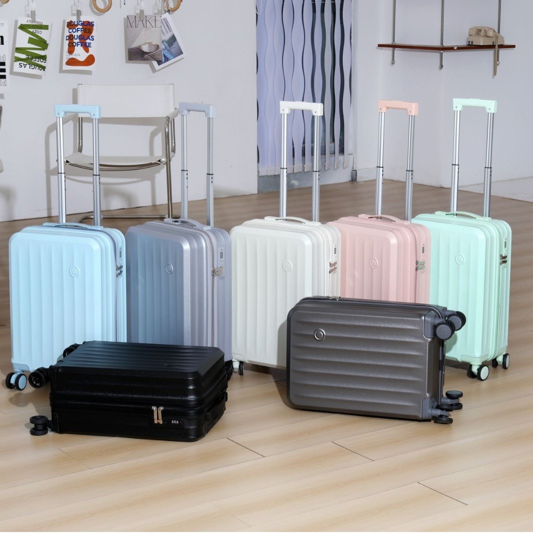 女性用20インチ軽量ポータブルキャビンケース実用的なユニバーサルホイール高級トラベルケースパスワードロック盗難防止トロリーケース 8,186円