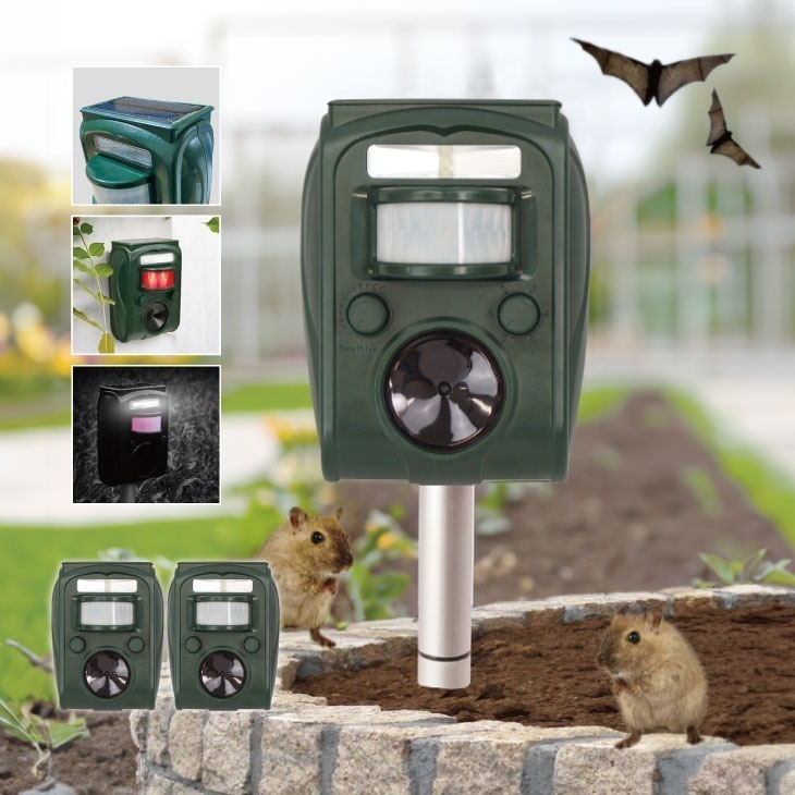 ソーラー充電式害獣駆除機 2個組
