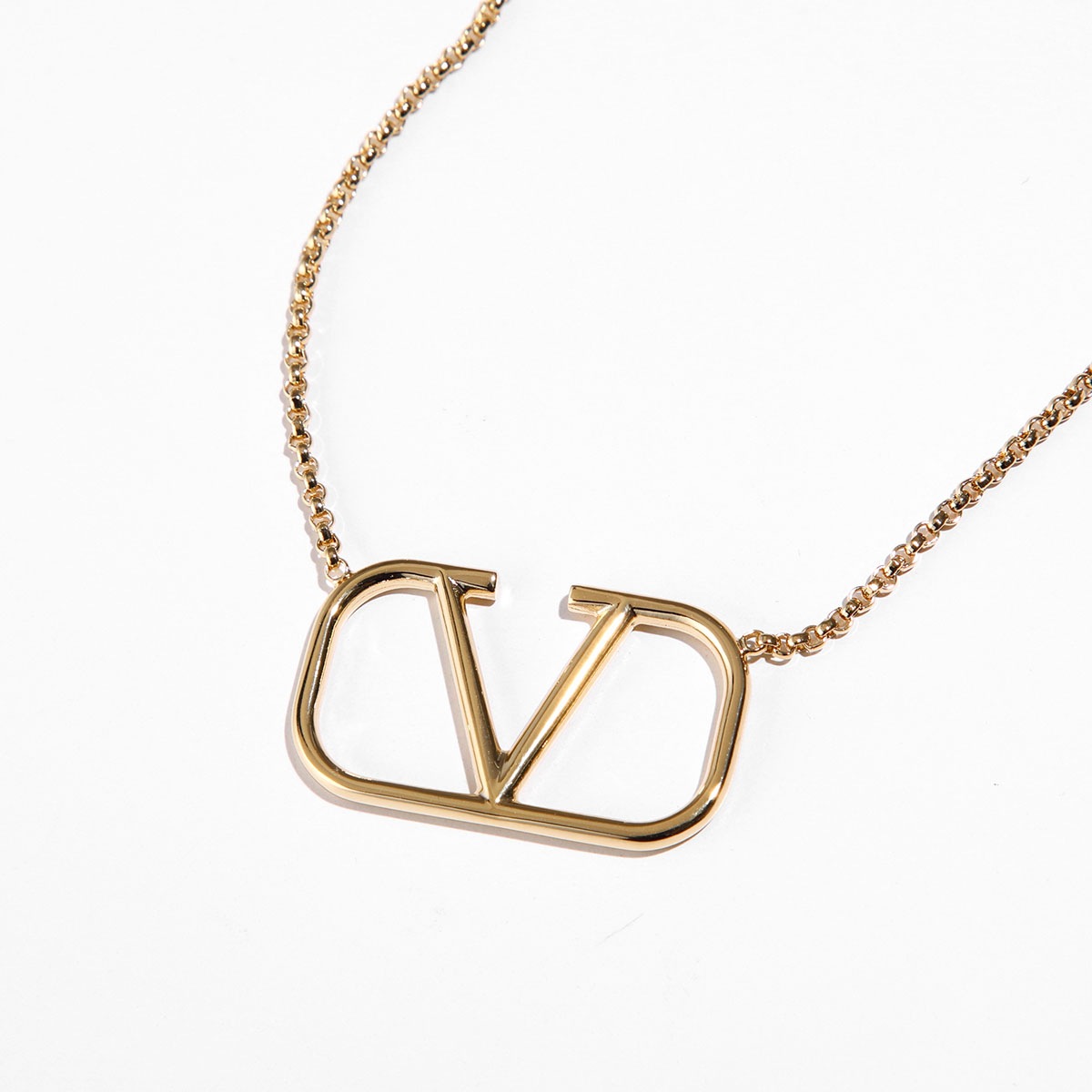 VALENTINO ヴァレンティノ ネックレス 4W2J0U67MET レディース Vロゴ シグネチャー ペンダント ブラス アクセサリー CS4ネックレス
