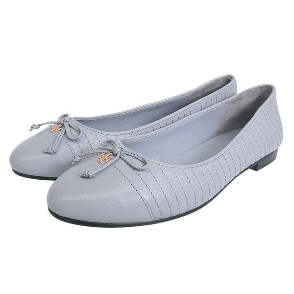 トリーバーチ 靴 レディース パンプス アウトレット 23.5cm レザー グレー CAP-TOE QUILTED BALLET 156249-029235 TORY BURCH