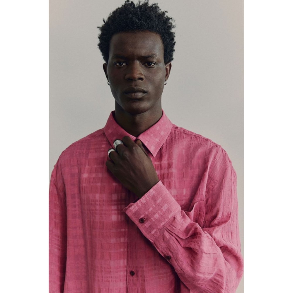 H&M リネンブレンドシャツ チェリーカラー