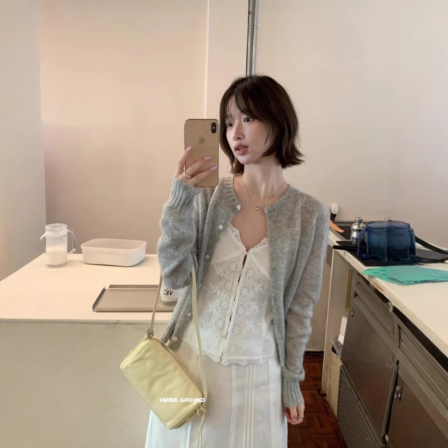2026春夏韓国風シンプルスタイル万能スリムで快適なラウンドネック長袖ニットカーディガン女性用 R01318