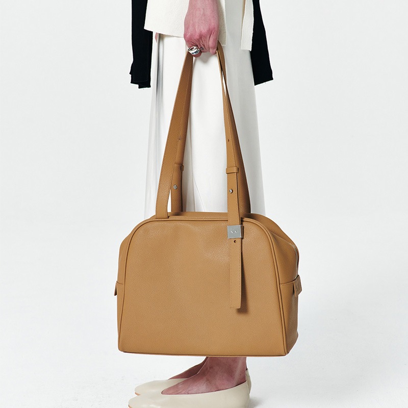 [AHNI] Midnight Boston bag_Beige 牛革ショルダーバッグ