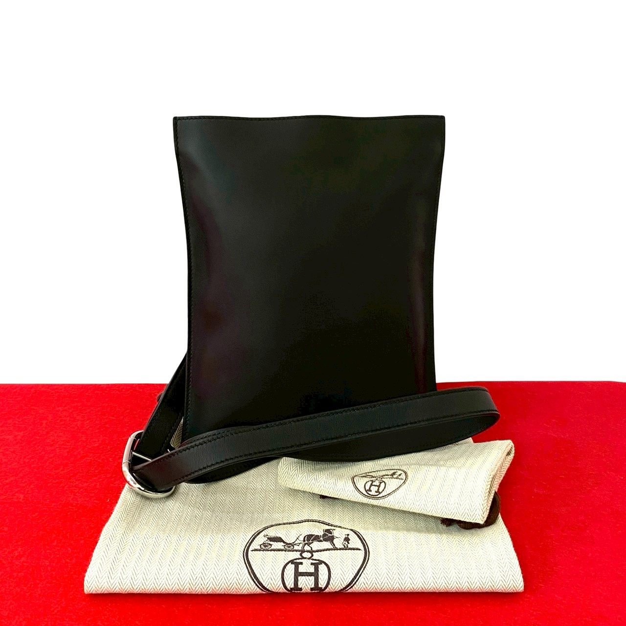 ポッシャンプリュスショルダーバッグ ヴォースイフト ブラック 22591