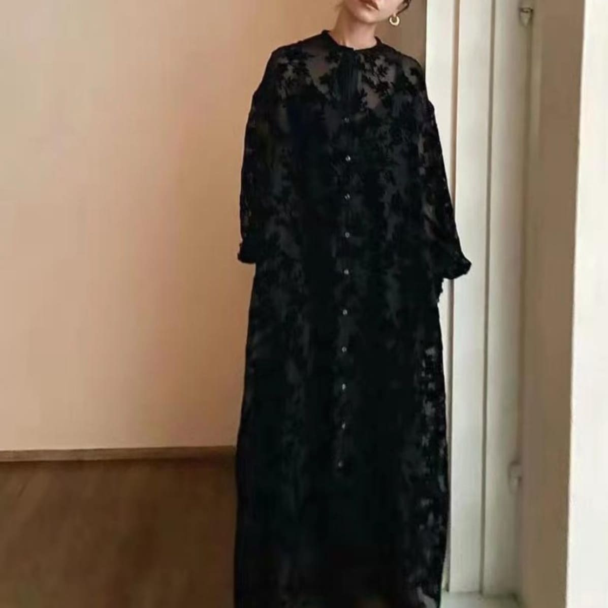 ワンピース ロングワンピース 長袖 ラウンドネック 前開き ボタン ポケット ロング丈 刺繡 シースルー かわいい 大人可愛い きれいめ シンプル 上品 おしゃれ 大人女子 レトロ アジアン きちんと