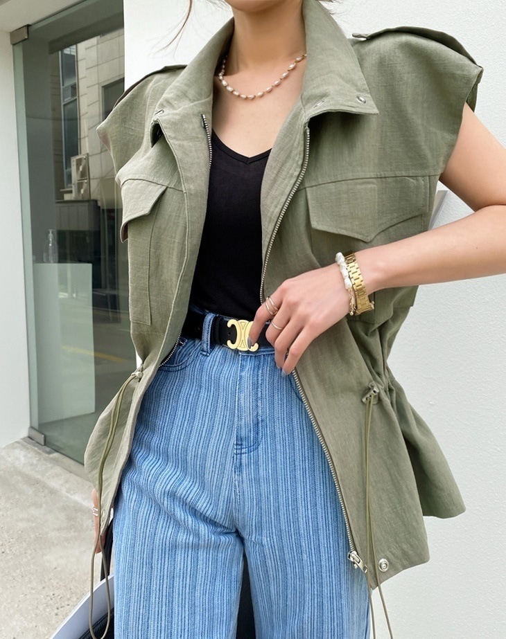 ジレ ベスト ノースリーブジャケット ノースリーブ オルチャン カーゴ ミリタリー ポケット オリーブグリーン カーキ ベージュ 緑 韓国 レディース 高見え 高級感 大人可愛い