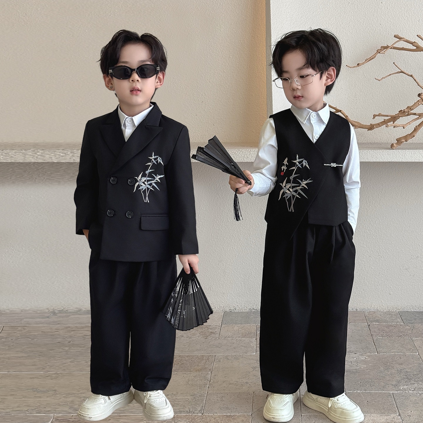 発表会 七五三子供服 タキシード スーツ 結婚 結婚式 学園祭 卒業入学 子供服 フォーマル 男の子の新しい中国のスーツドレス秋の新しい刺繍チョッキスーツ男の子ホストパフォーマンス