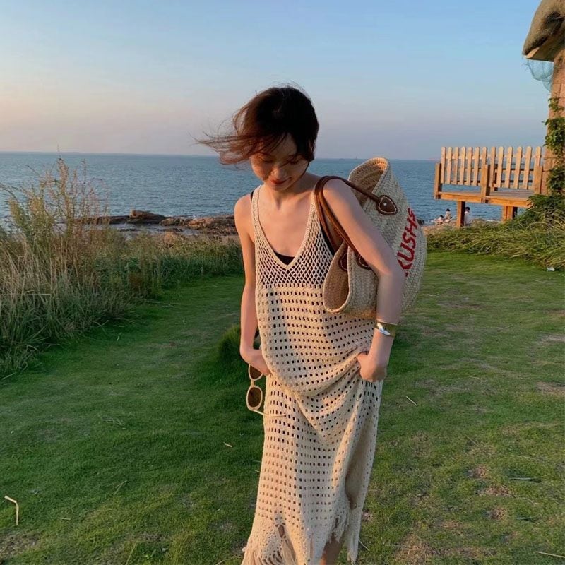 レトロ キャミワンピ 透かし彫りデザイン感 ニットキャミソールワンピース ビーチロングスカート