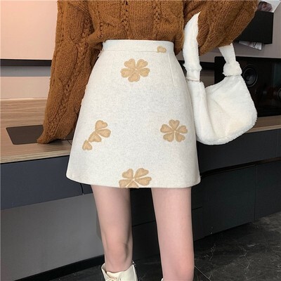 スカート デート ミニスカート ミニ ミニ丈 ショート ショート丈 かわいい 大人可愛い きれいめ シンプル カジュアル 大人 上品 おしゃれ お洒落 主役級 存在感 春 秋 冬 10代 20代