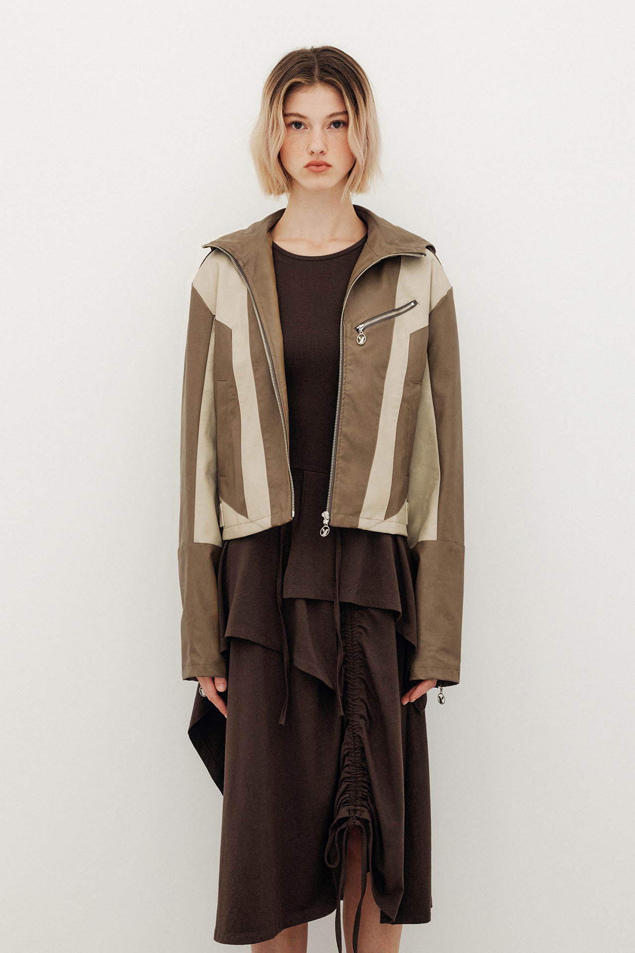 【YUSE】 COLOR BLOCK LEATHER HOODIE BIKER JACKET : BEIGE/CREAM