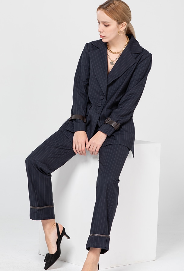 皮飾りSheepskin Strap Striped Jacket