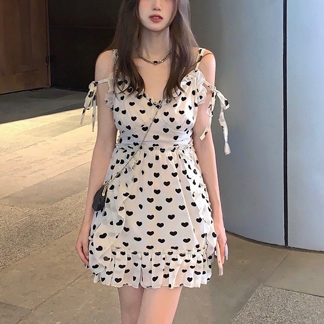 リボン ワンピース ノースリーブ 春 夏 春夏 かわいい フレア キャミワンピ フレアスカート ミニ丈 膝下 マキシ丈 ミディアム丈 ミドル丈 Vネック 襟なし スリム タイト 細身 裾ワイド 背中魅
