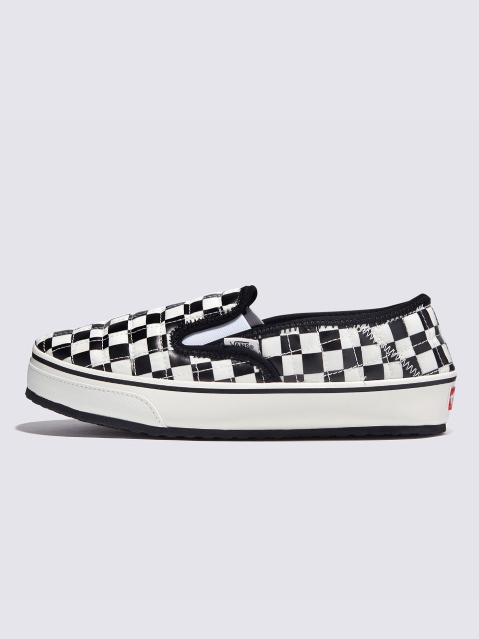 VANS チェッカーボードスリープ A 2 VN0A4UWOIB81