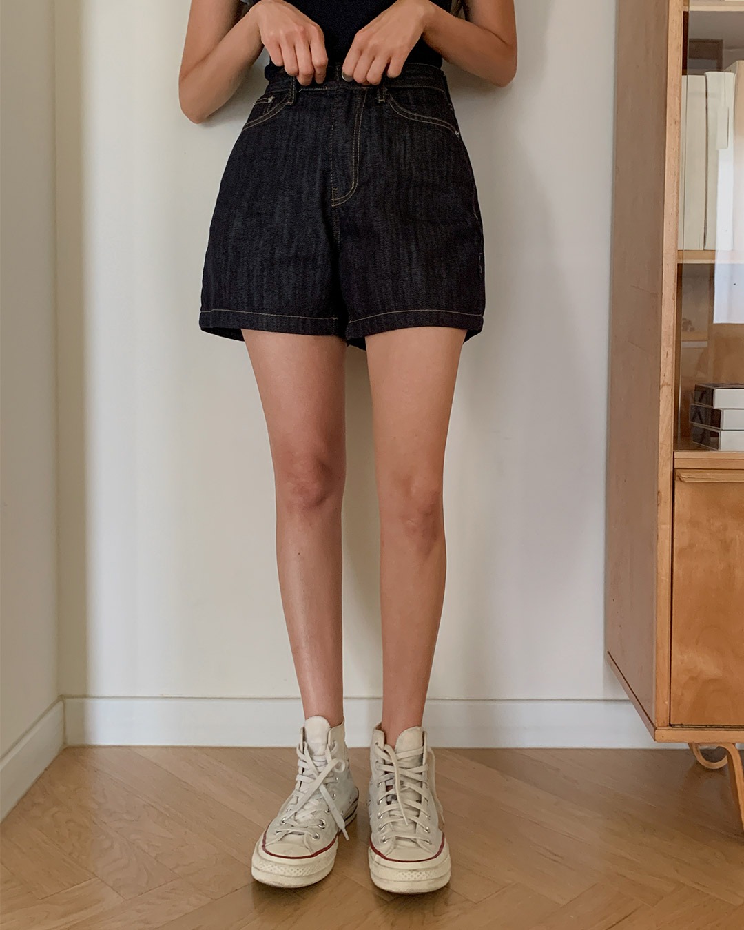 ニップ生地デニムショートパンツ韓国ファッション レディース