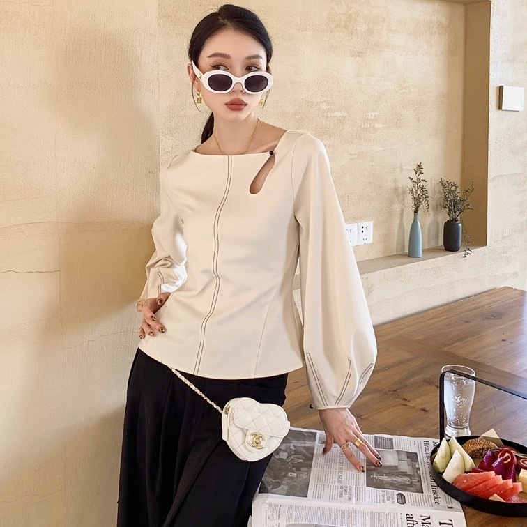 トップス ブラウス 袖あり 長袖 ラウンドネック 大人可愛い きれいめ シンプル カジュアル 大人 上品 おしゃれ お洒落 大人女子 こなれ感 無地 春 夏 秋 冬 オールシーズン シーズンレス
