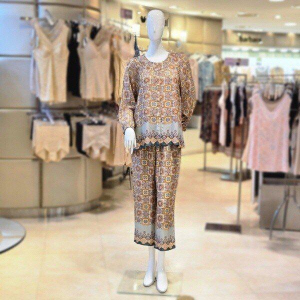 WPA2505WGR_グリーンボーダーポイント 女性パジャマ