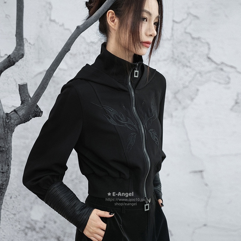 チャイナ パーカー ショート丈コート 黒色 レディース 長袖 蝶刺繍 フード付き チャイナ風アウター ジャケット 着痩せ 合わせやすい カッコいい 7,888円