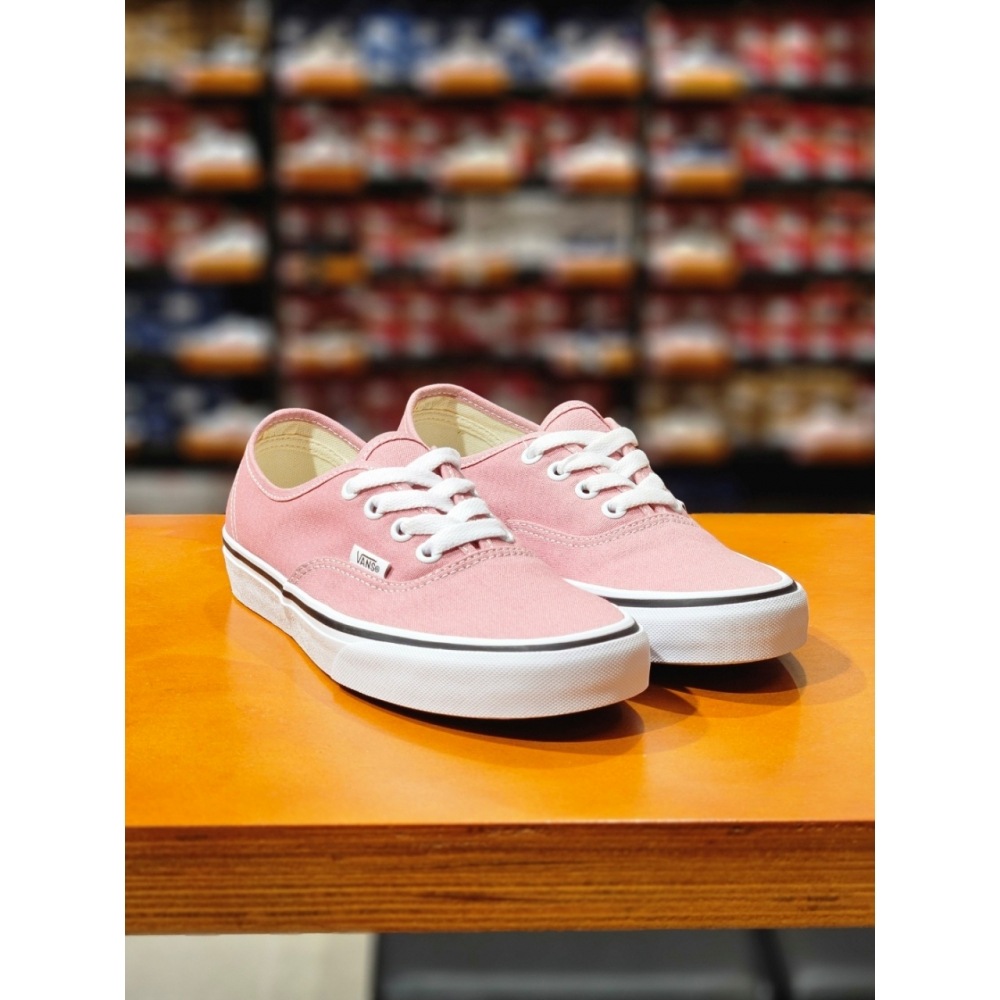 バンズユニセックスオーセンティックカラーティアリーフォックスグローブ (VN0A2Z3Z3S) スニーカー