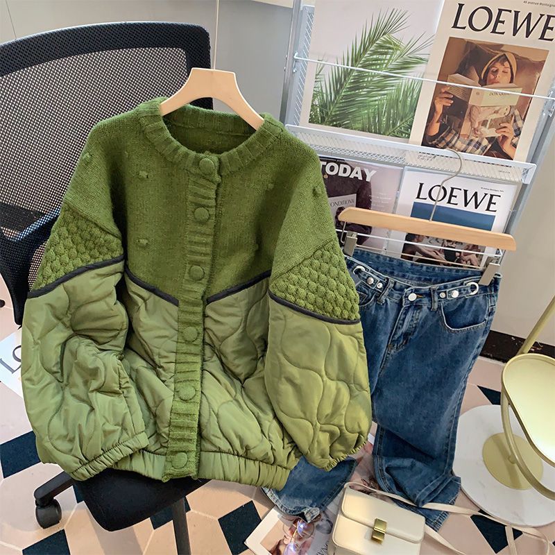 大サイズの女性用スプライスされた綿ジャケット秋と冬の女性のための女性用カーディガンセータージャケットの新しいスタイルのルーズニットセーター