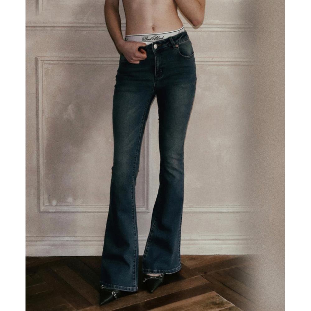 BADBLOOD 0119 Low rise boot cut jeans mid blue w-jeans24