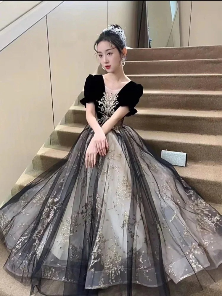 黒のイブニングドレス宴会気質のプリンセスドレス誕生日ホスト大人卒業公演衣装