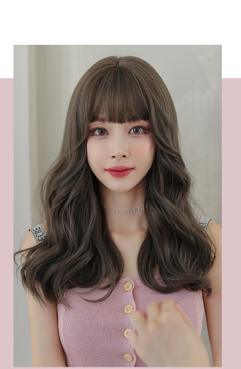 ロングウィッグ女性用全頭フルウィッグ自然な長め巻き髪52cmエアリーバング軽やかなボリューム感冷感ブラウン丸顔にも似合うスタイルチェンジ通気性があり日常使いや写真撮影にも便利な中長髪デザイン