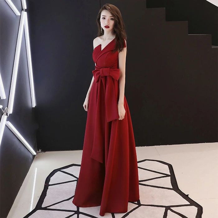 【在庫処分】ロングドレス カラードレス 赤 パーティードレス 花嫁 フォーマルドレス 結婚式 海外挙式 カクテルドレス ワンショルダー イブニングドレス レッド 二次会 優雅 前撮り 後撮り ロングド