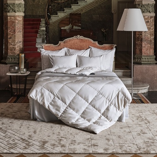 Grand Duke グースダウン羽毛布団 (Very Warm)