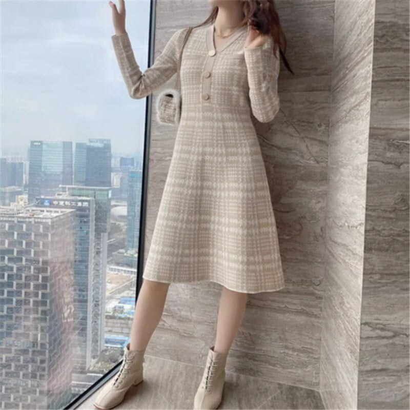 ワンピース 袖あり 長袖 Vネック スリム かわいい 大人可愛い きれいめ シンプル カジュアル 大人 上品 おしゃれ お洒落 かっこいい 大人女子 こなれ感 ラブリー 甘い 柄 春 秋 20代