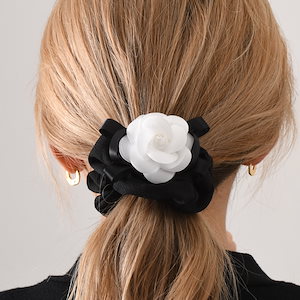 Qoo10 EMIS PADDED RIBBON ヘアゴム・シ