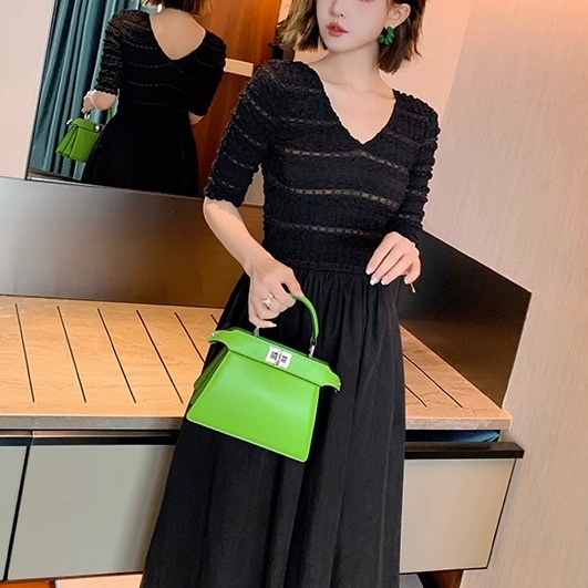 レディース ワンピース ロングワンピース ロング丈 5分袖 Vネック ウエストマーク タイト フレア かわいい 大人可愛い きれいめ シンプル カジュアル 上品 おしゃれ かっこいい レトロ