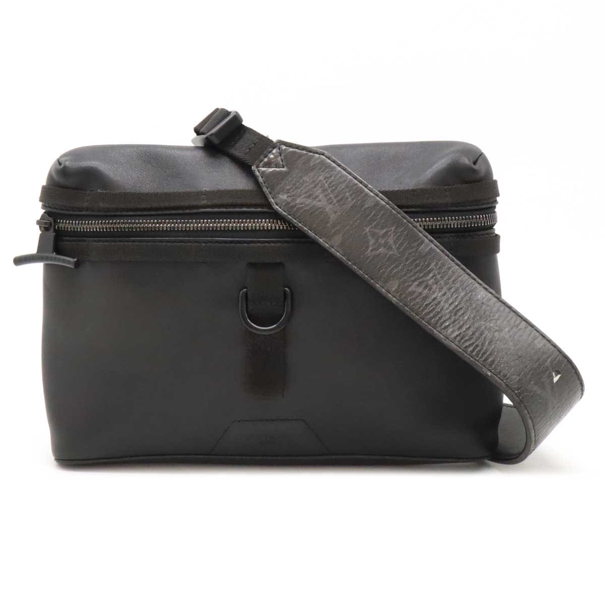 ダークアンフィニティ メッセンジャーPM ショルダーバッグ 斜め掛け ノワール ブラック M5217