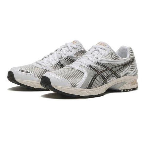 25FW スニーカー 1203A607 105 DOM
