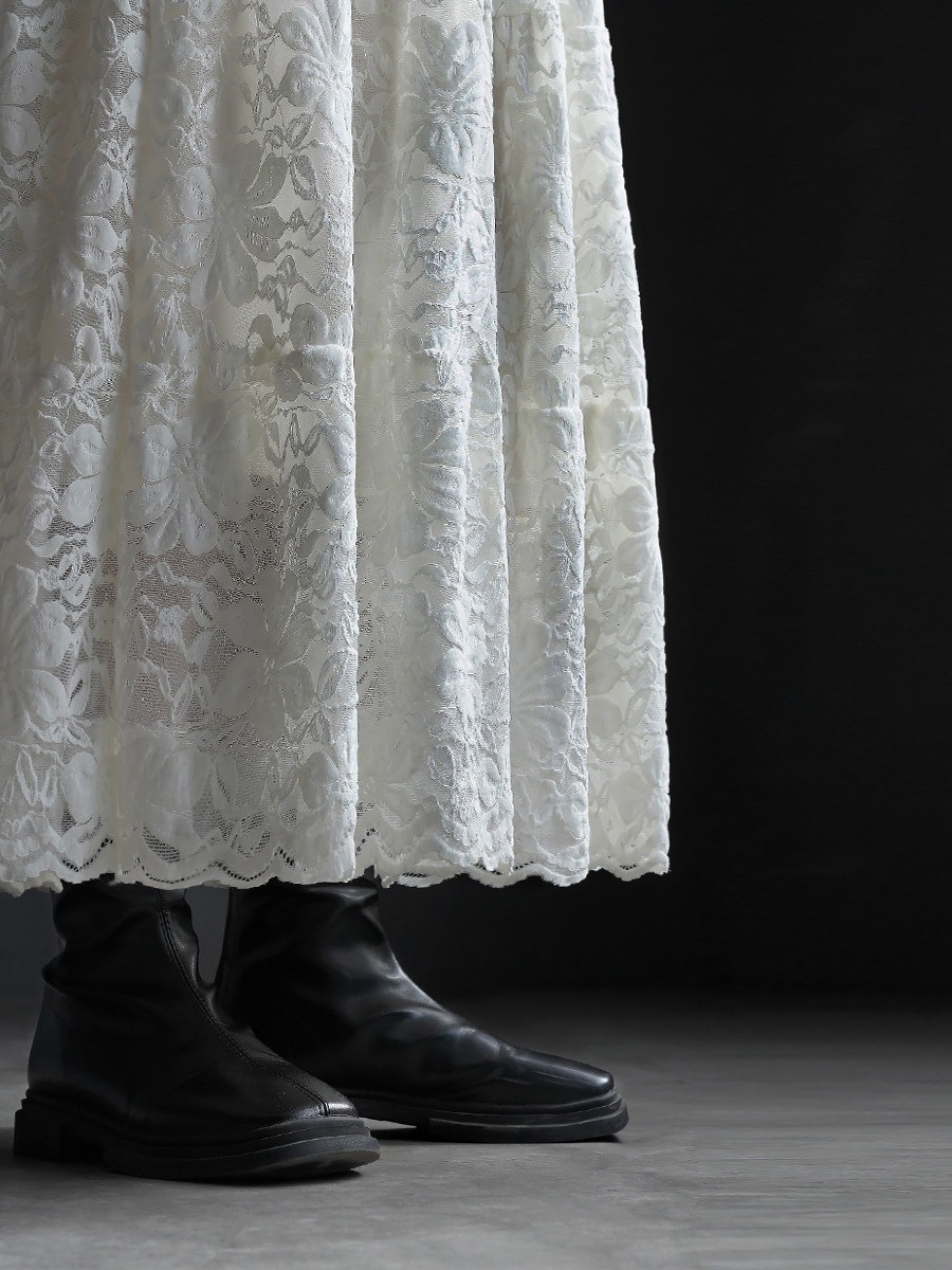 Warmo2026春季新款フレンチレトロ磨毛刺繍レースハーフスカート女性用透かし彫り中ロングAラインスカート