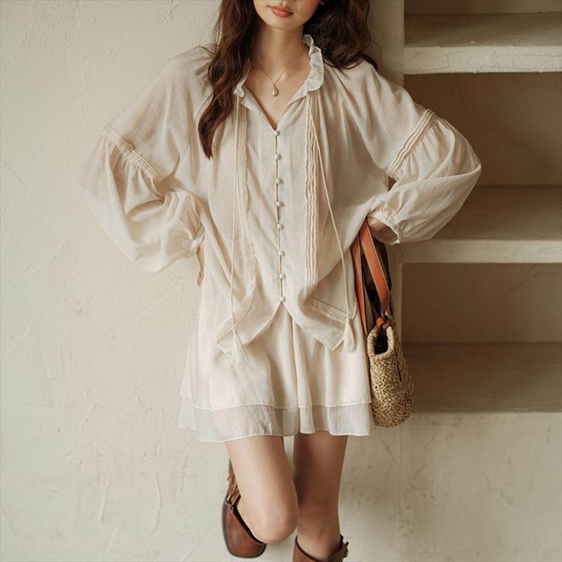 2セット セットアップ レディース トップス ボトムス シャツ ブラウス ミニ 長袖 ボリューム袖 スタンドカラー ドロップショルダー オーバーサイズ フェミニン フリル 透け感 ボタン ギャザー 薄