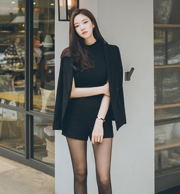 スーツ デート モテアイテム セットアップ ショートパンツ 無地 可愛い きれいめ 上品 おしゃれ かっこいい 可愛い ラブリー キュート ガーリー クール モード系 セクシー エレガント